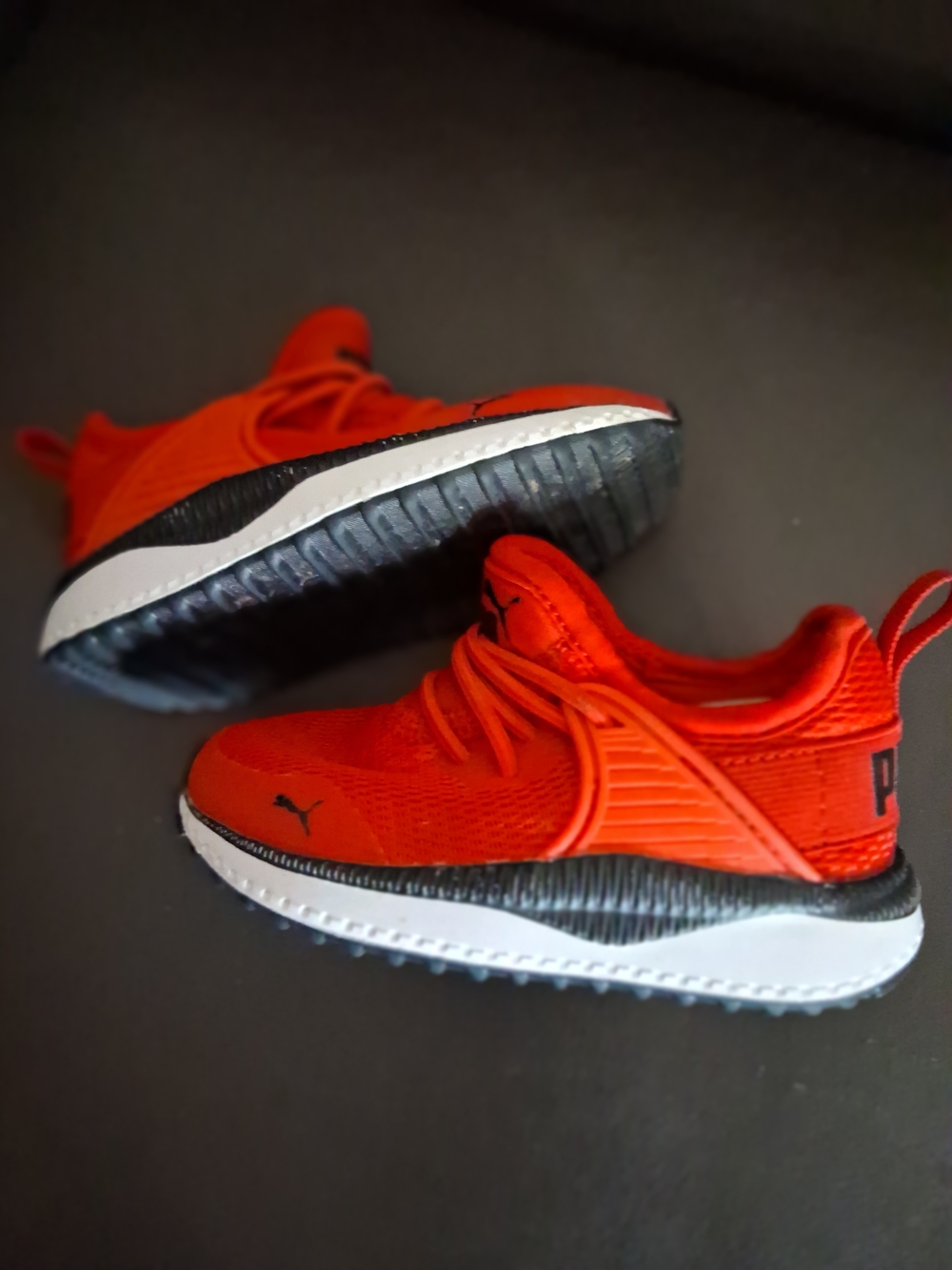 Puma Pacer Next Cage Unisex-toddler Size 6C  Bright Red Lightweight Sneakers